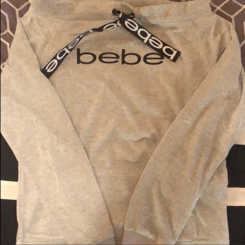 Bebe womens sweater